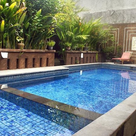 Waringin Homestay Kuta  Exterior photo
