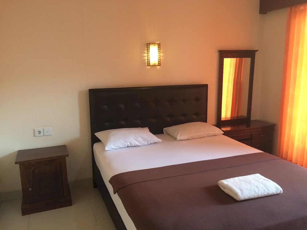Waringin Homestay Kuta  Exterior photo