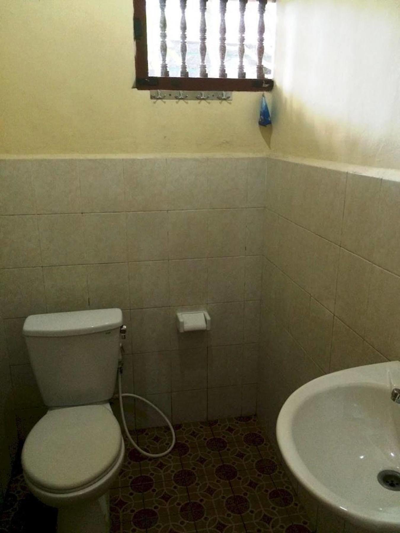 Waringin Homestay Kuta  Exterior photo