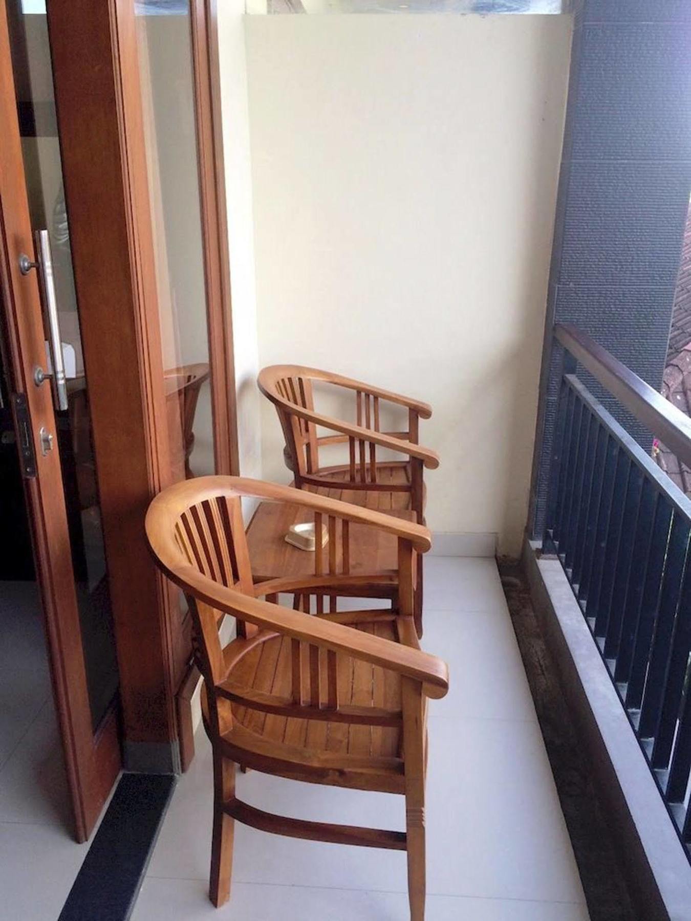 Waringin Homestay Kuta  Exterior photo